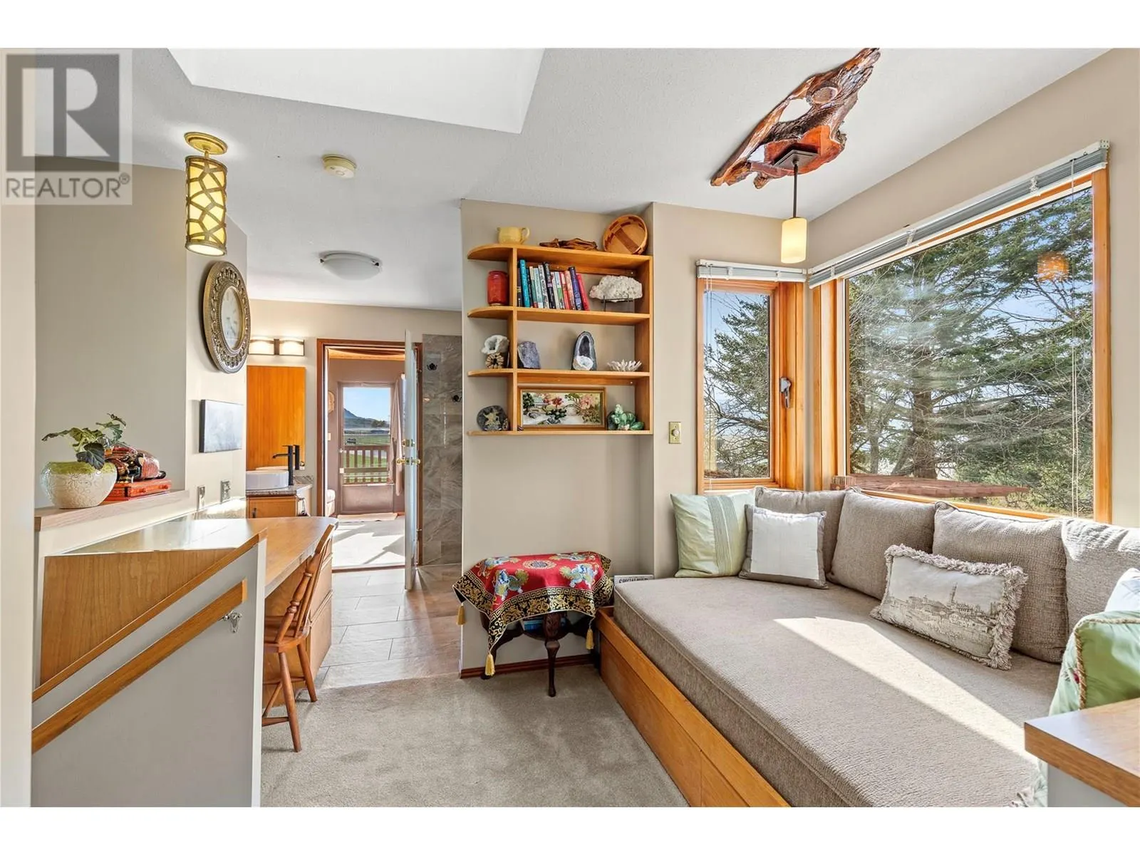 239 Stepping Stones Crescent