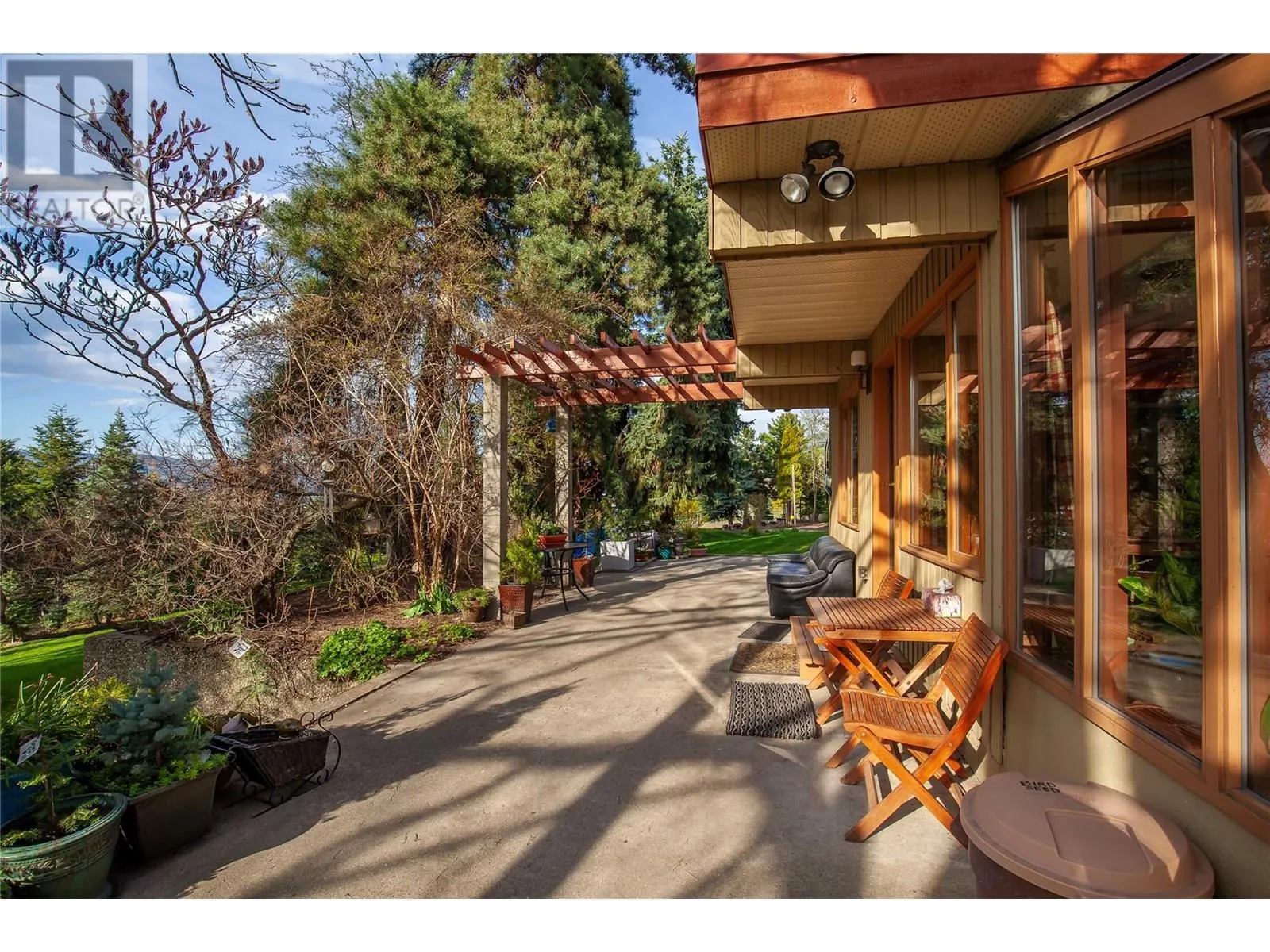 239 Stepping Stones Crescent
