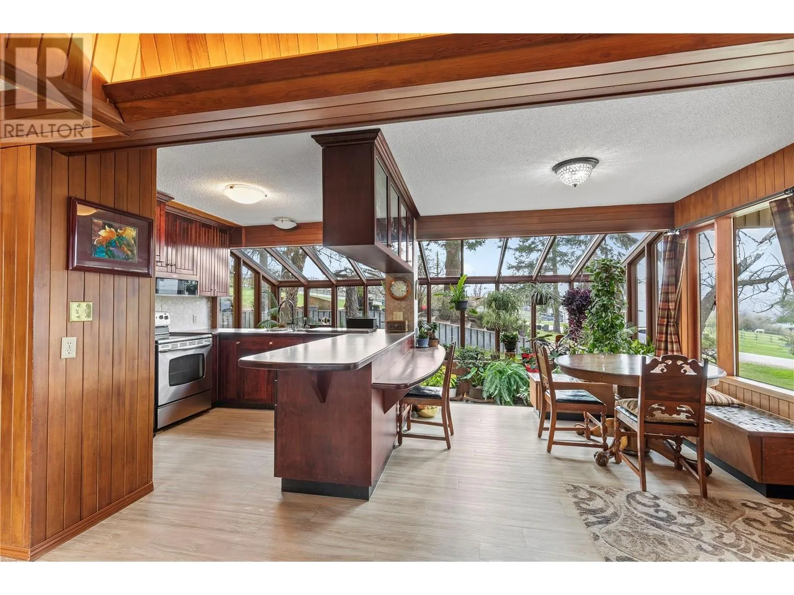 239 Stepping Stones Crescent