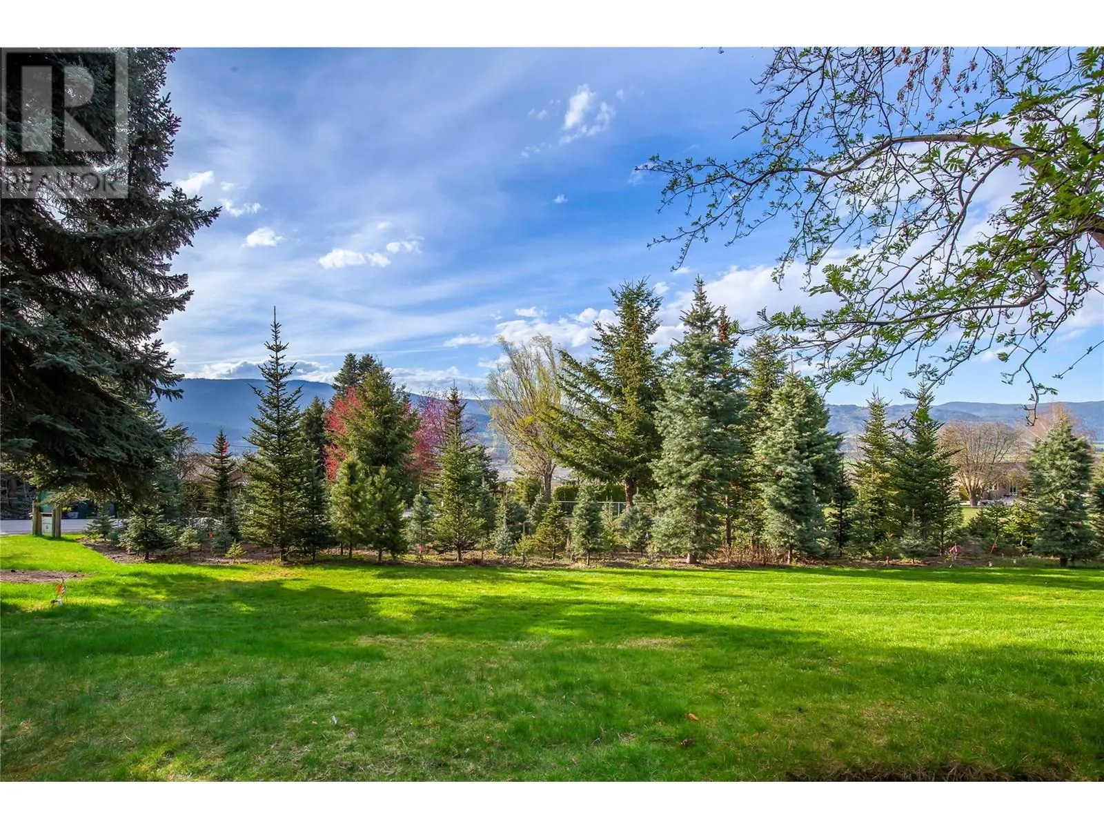 239 Stepping Stones Crescent