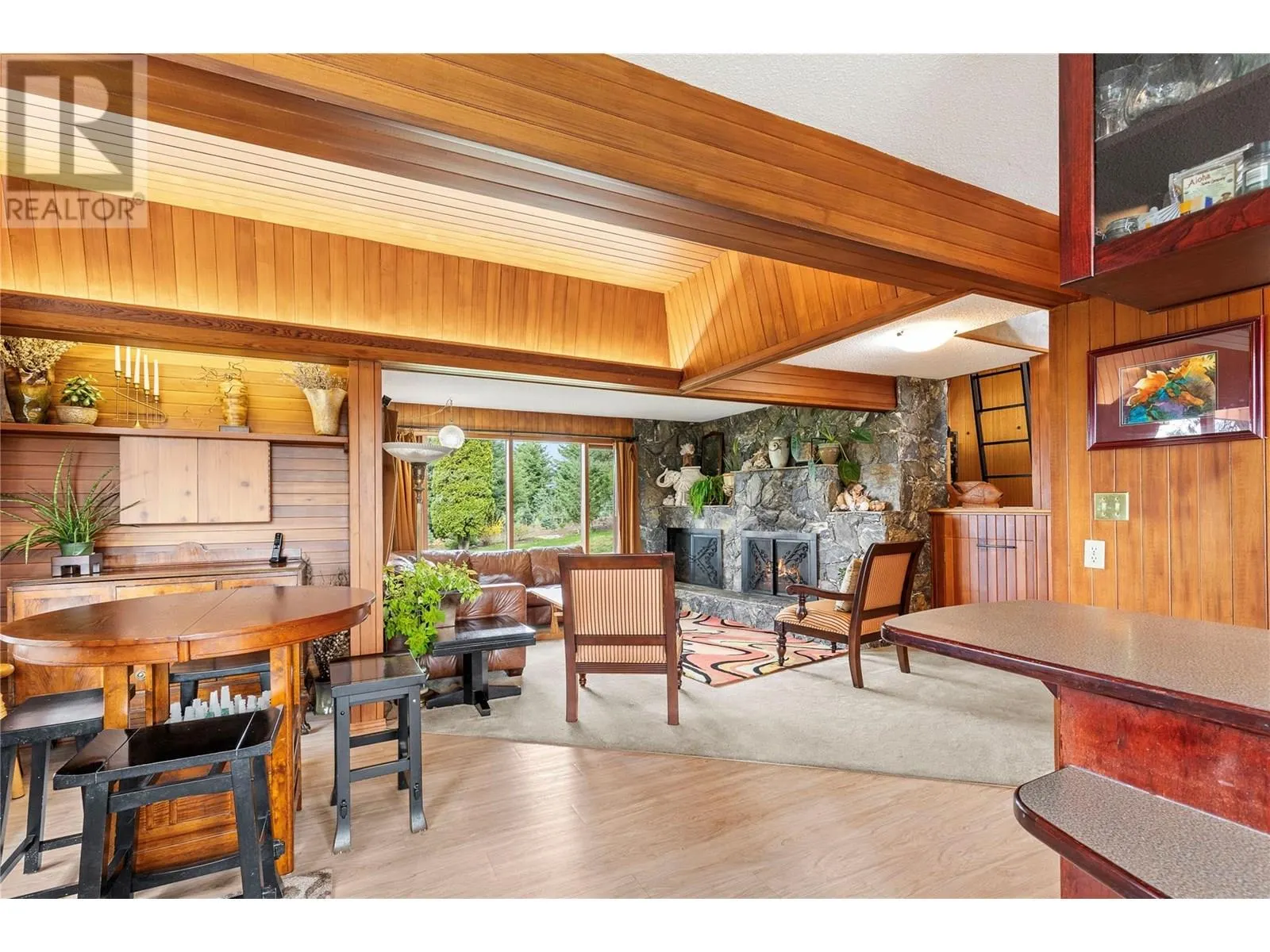 239 Stepping Stones Crescent