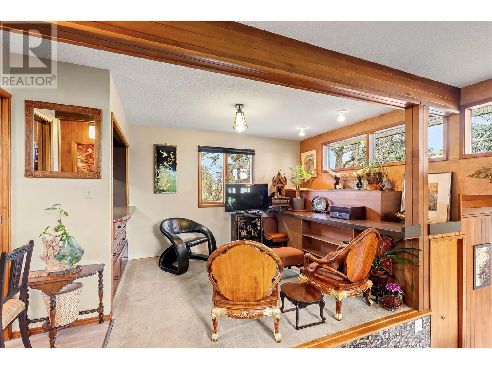 239 Stepping Stones Crescent