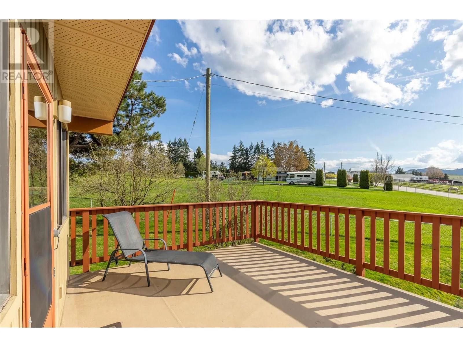 239 Stepping Stones Crescent