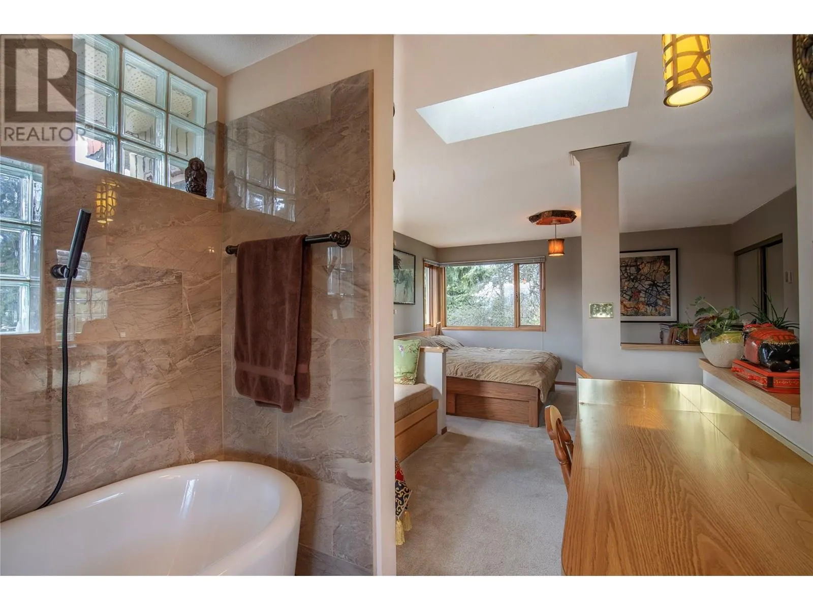 239 Stepping Stones Crescent