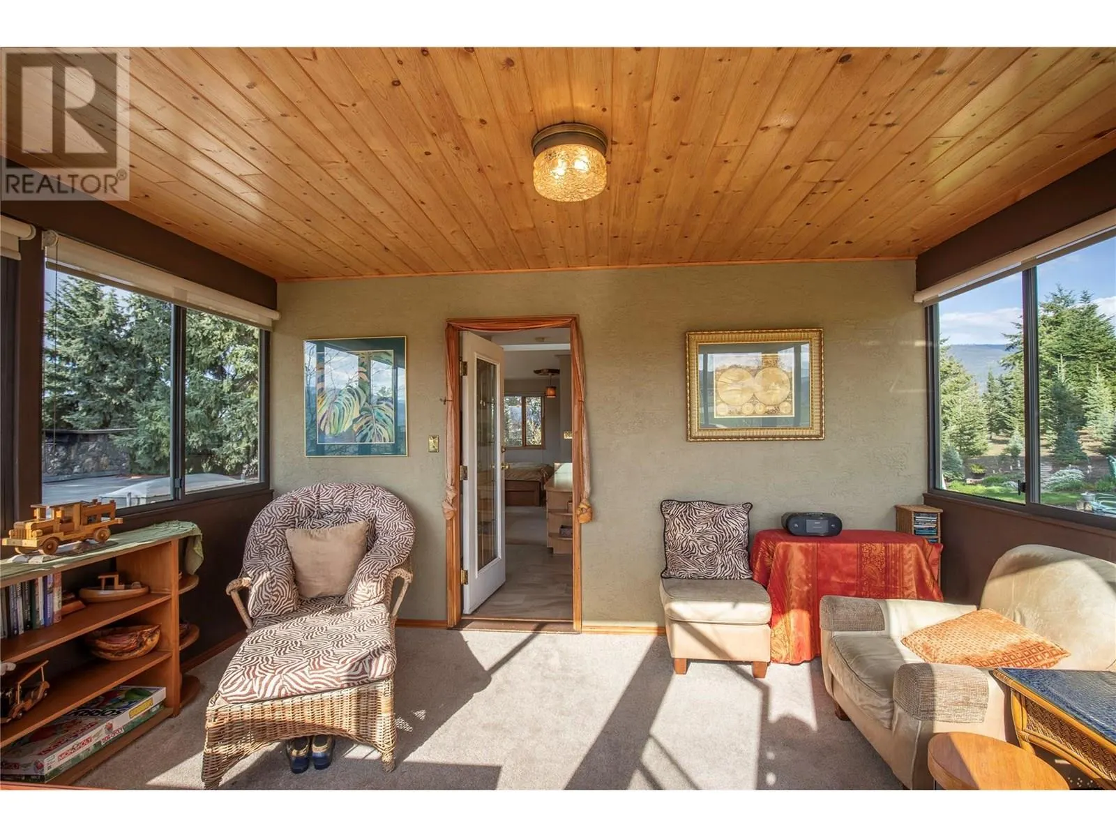 239 Stepping Stones Crescent