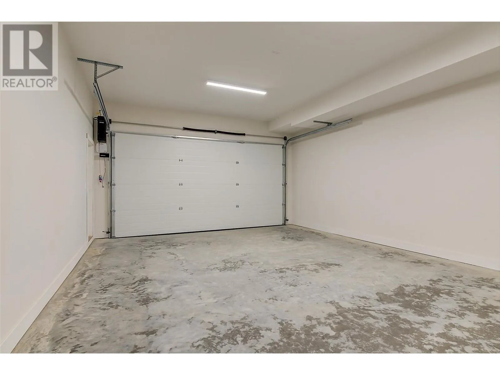 732 Coopland Crescent Unit# 2