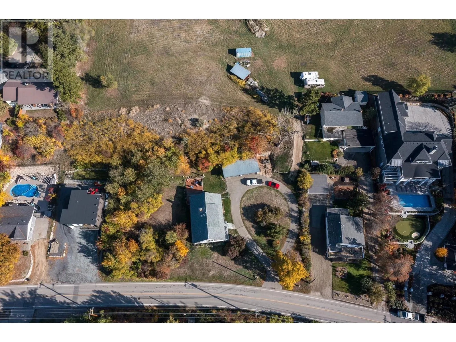 8724, 8730, 8734 Okanagan Landing Road