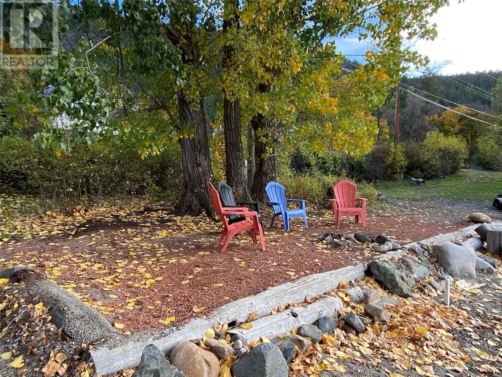 8724, 8730, 8734 Okanagan Landing Road