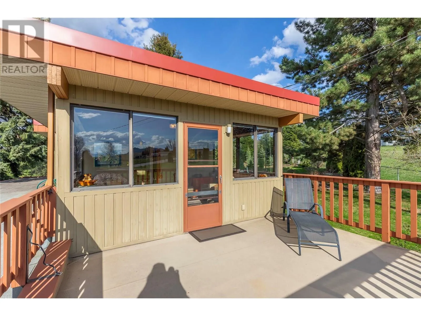 239 Stepping Stones Crescent