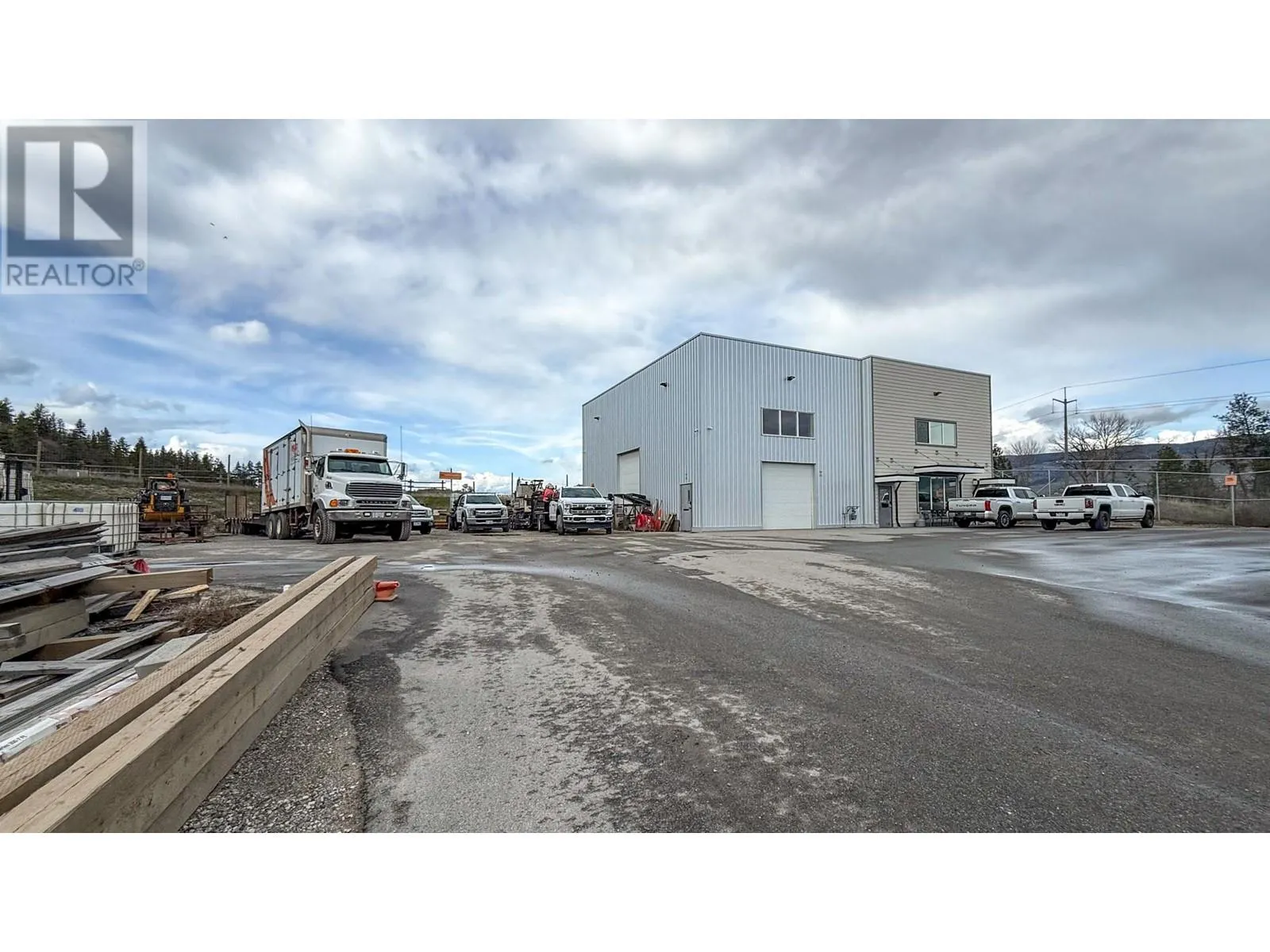2840 - 2848 Fenwick Road