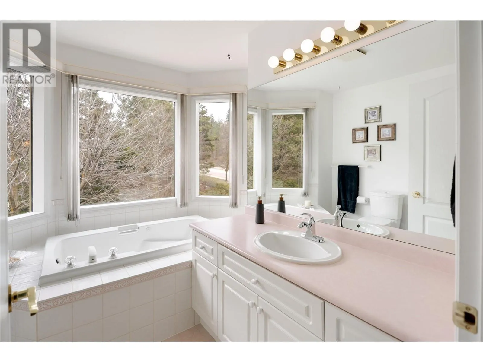 980 Dilworth Drive Unit# 115