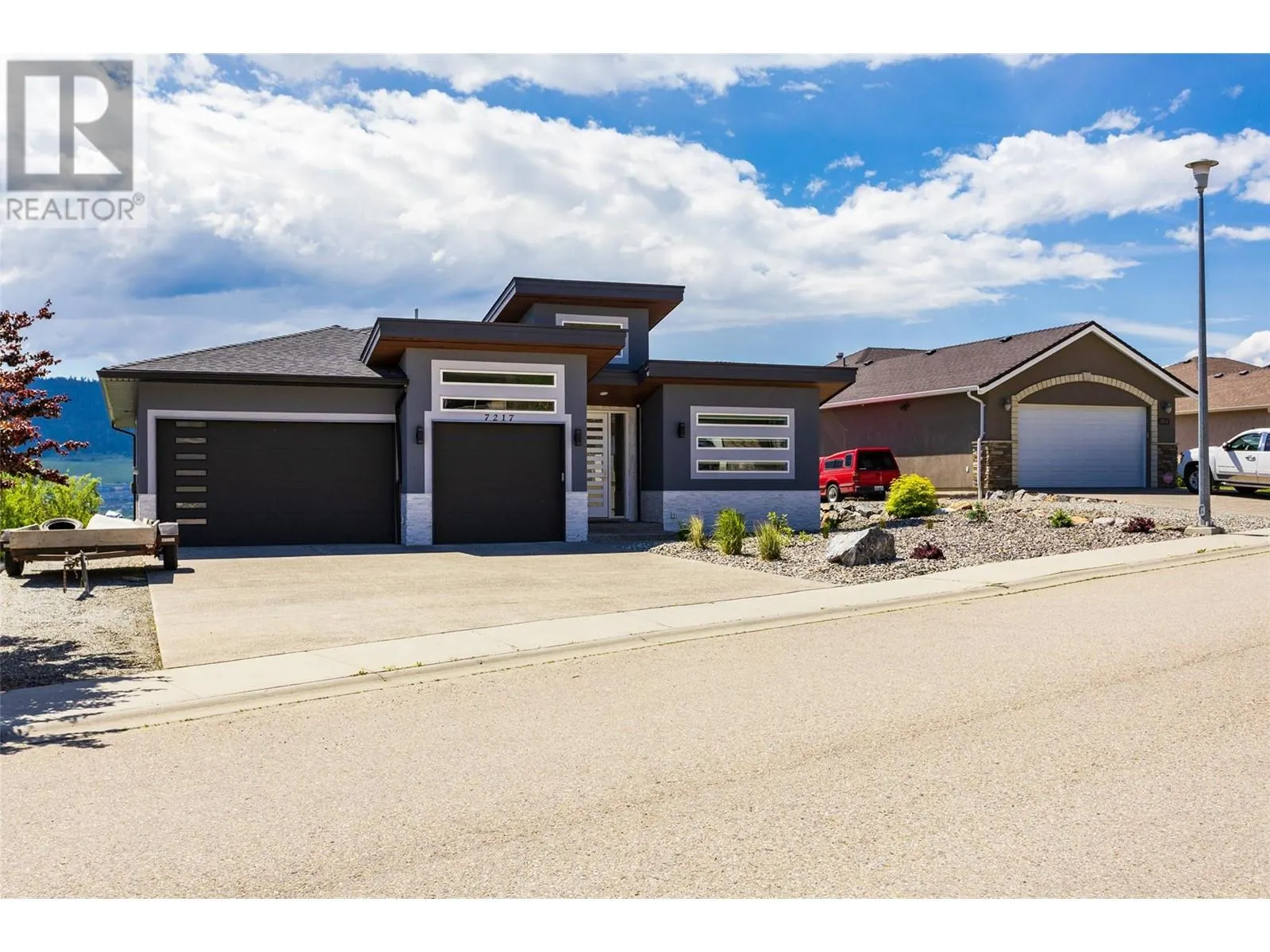 7217 Lakeridge Place