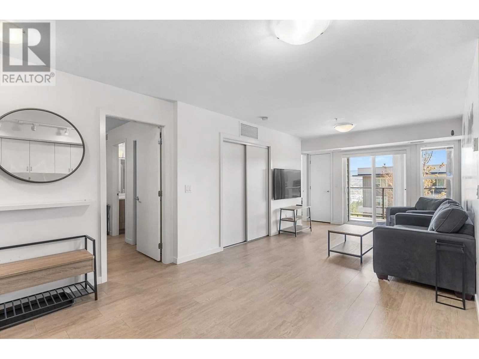 725 Academy Way Unit# 128