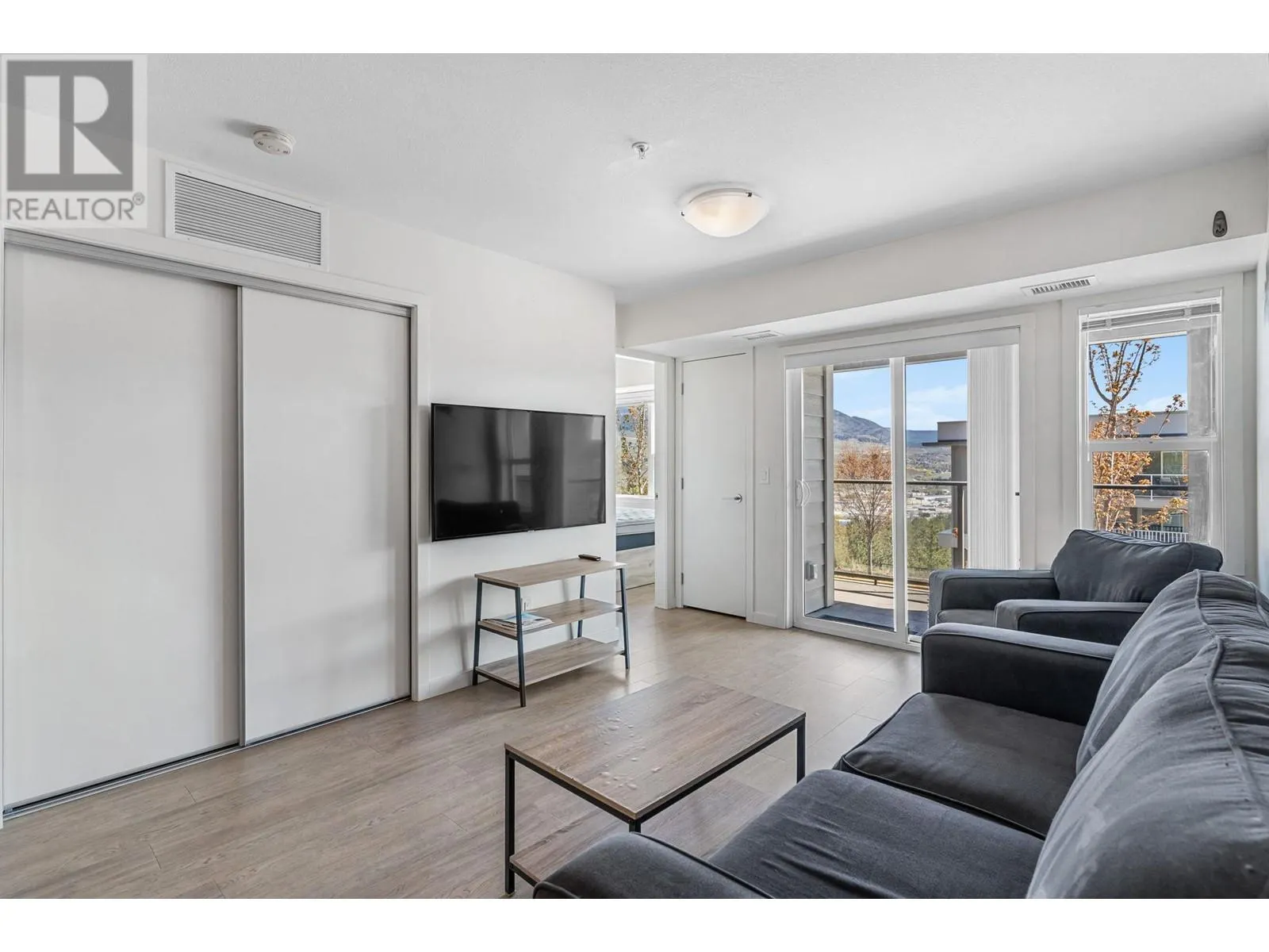 725 Academy Way Unit# 128