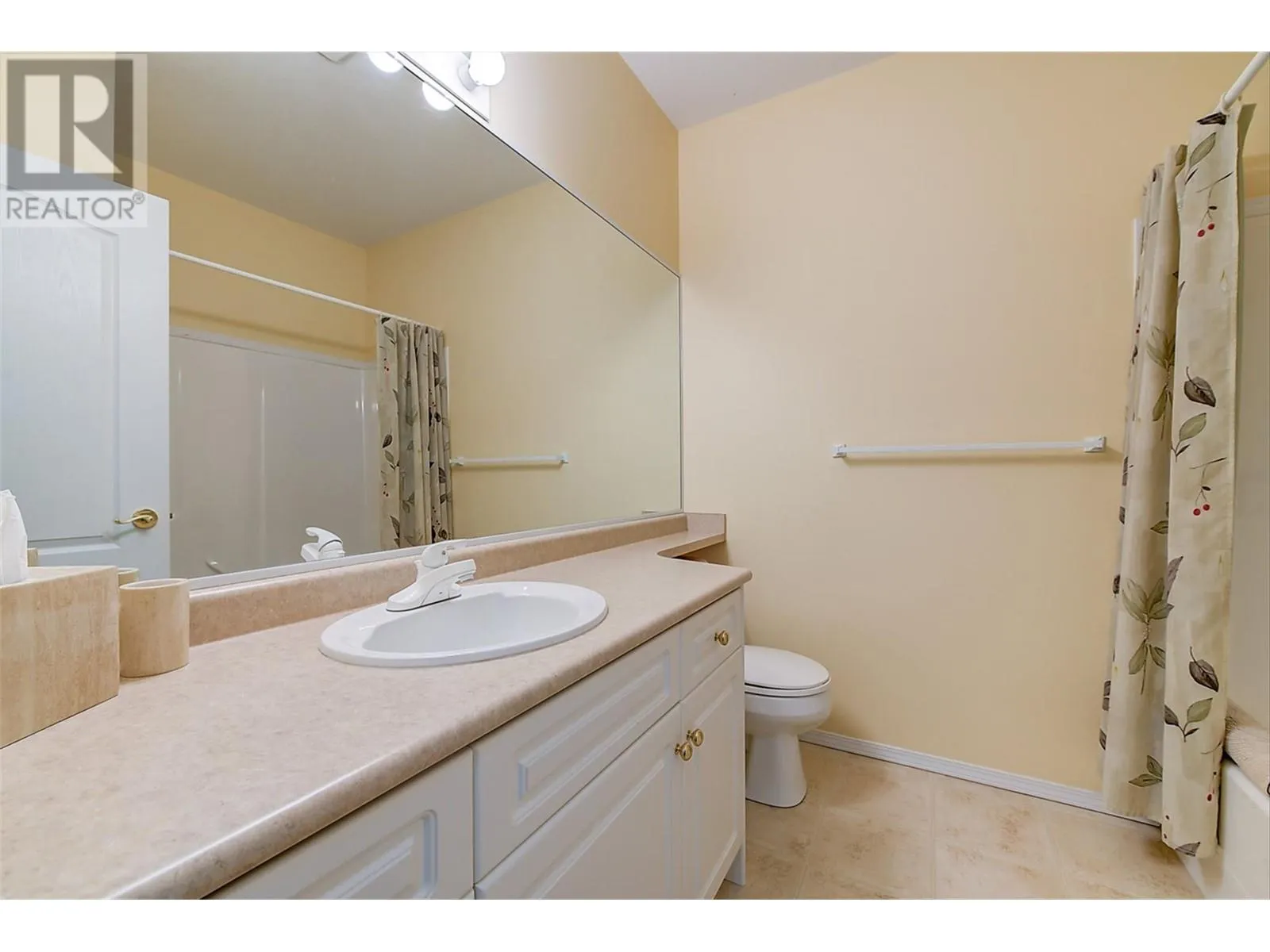 2325 Silver Place Unit# 3