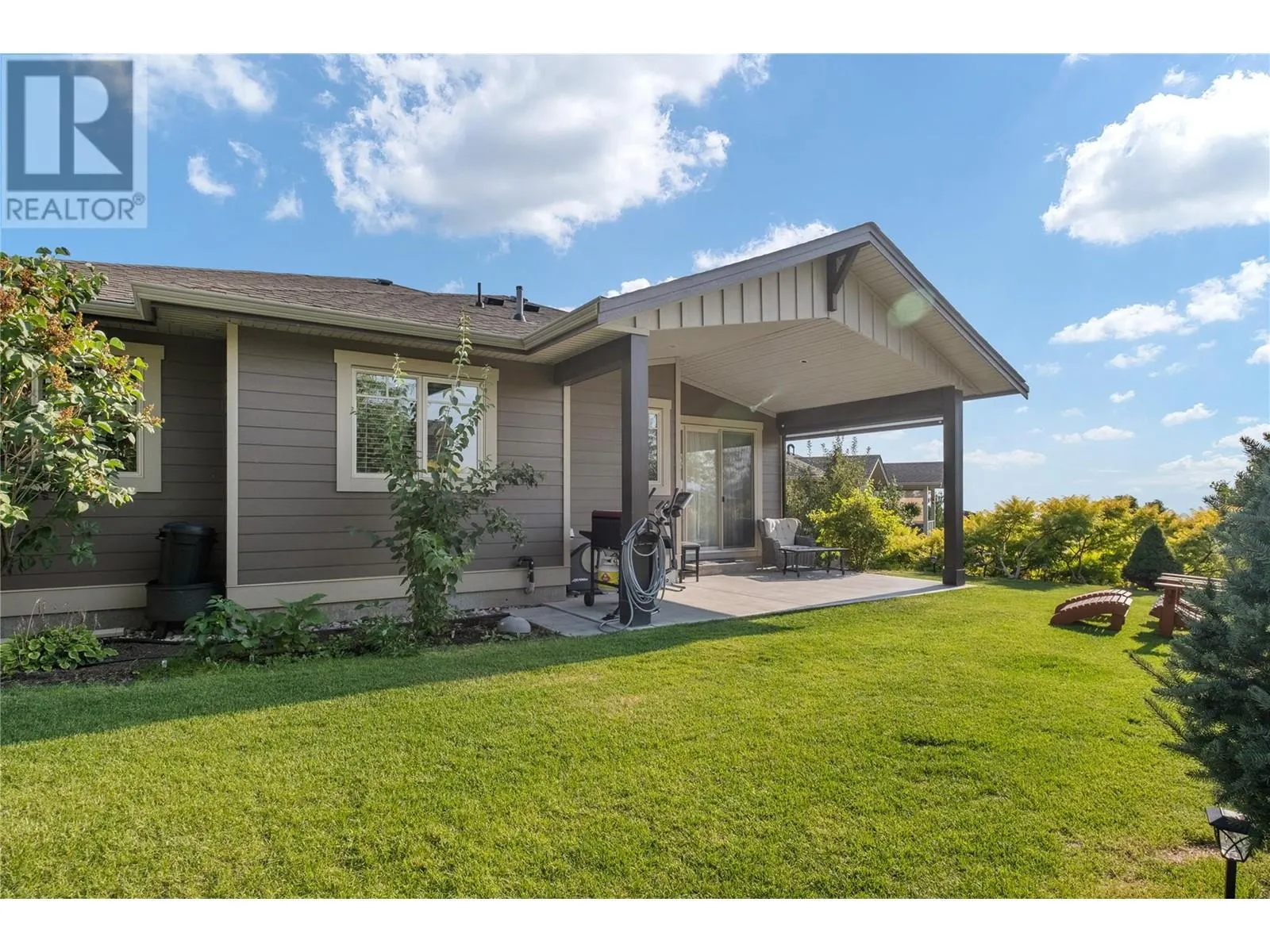 1852 Split Rail Place