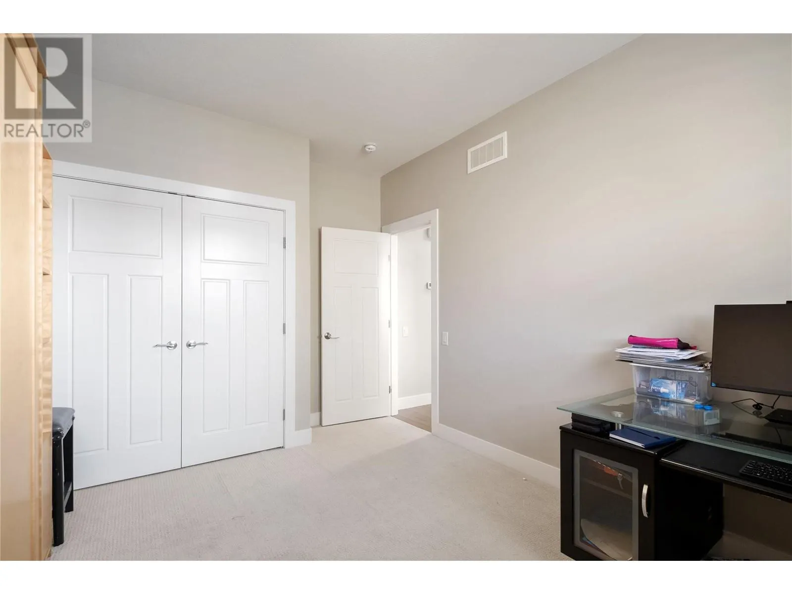 1852 Split Rail Place