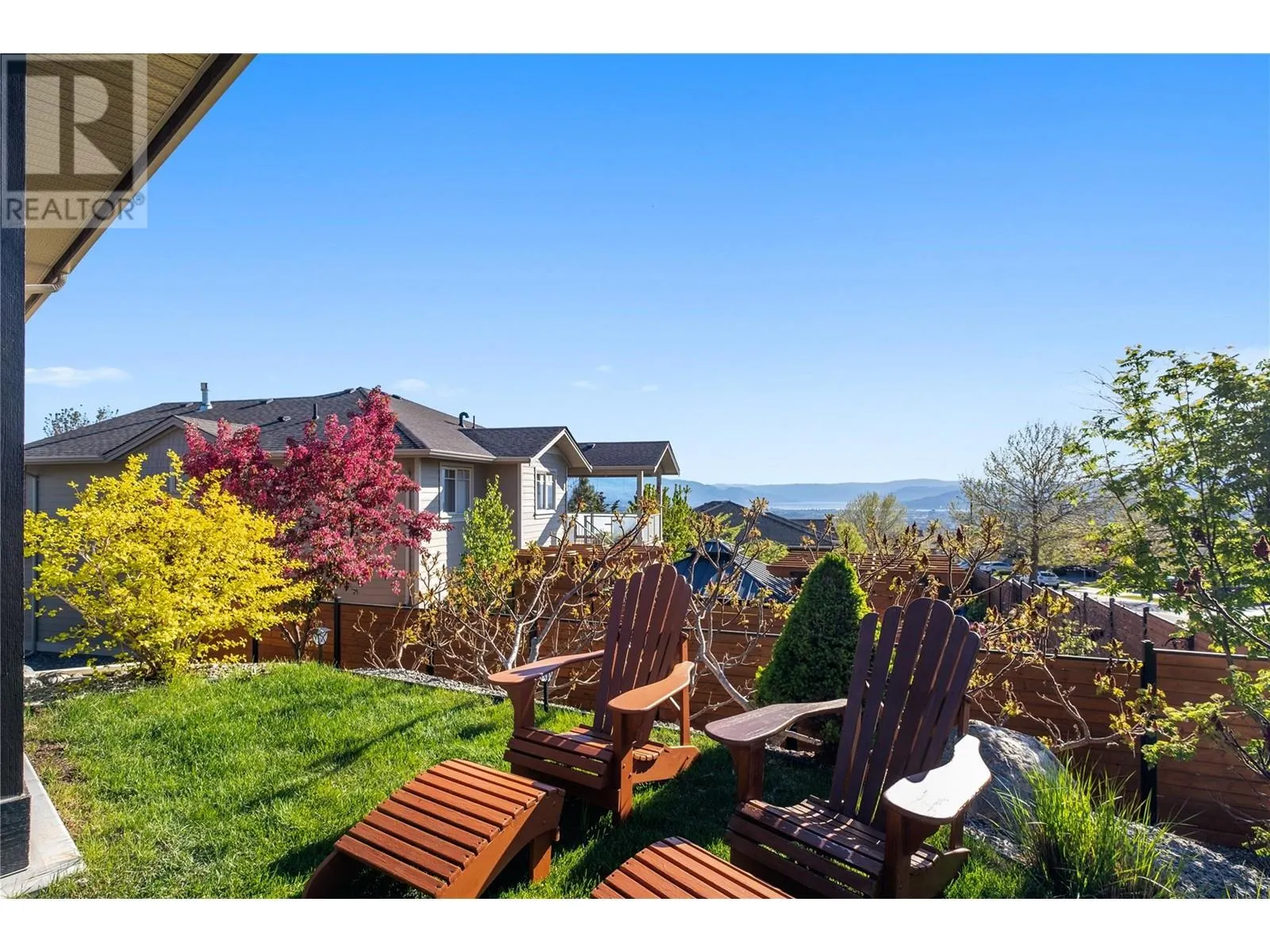 1852 Split Rail Place