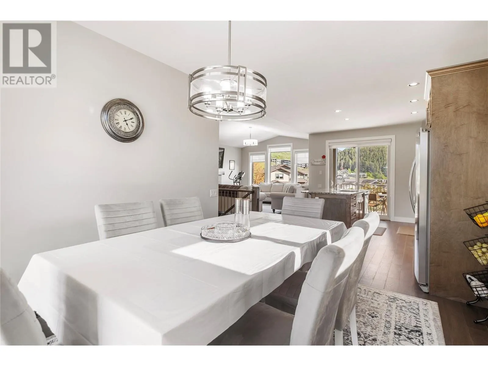 1852 Split Rail Place
