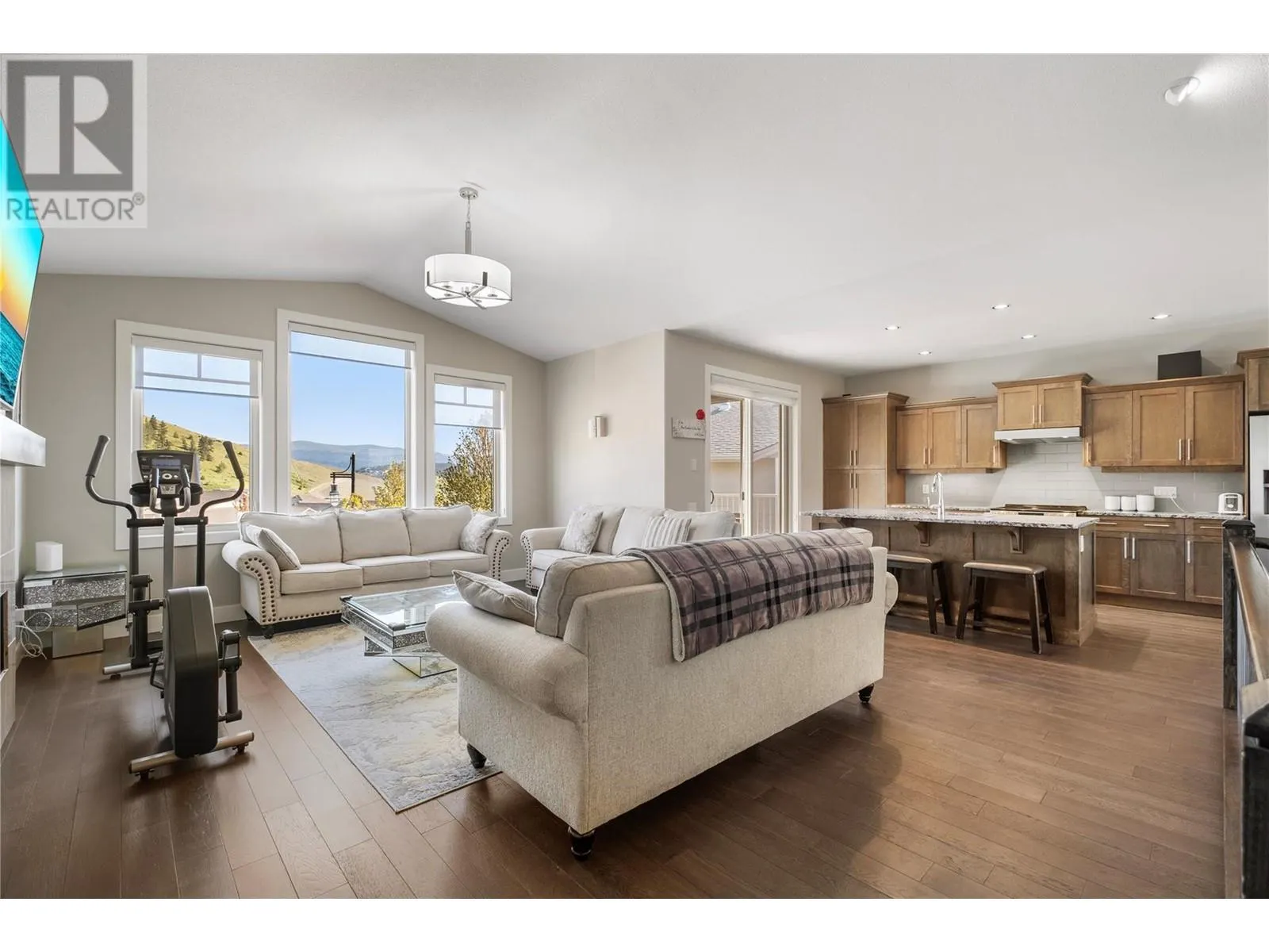 1852 Split Rail Place