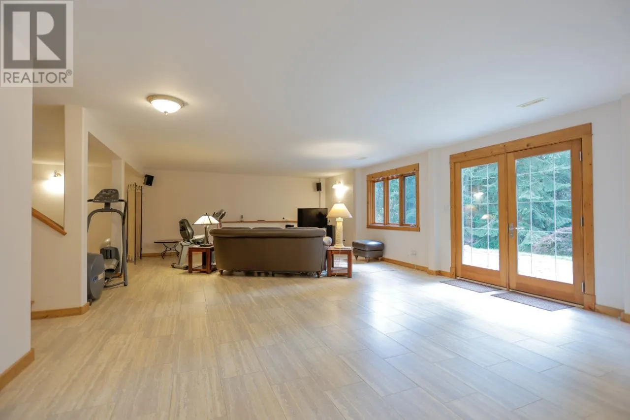 3179 Heddle Road