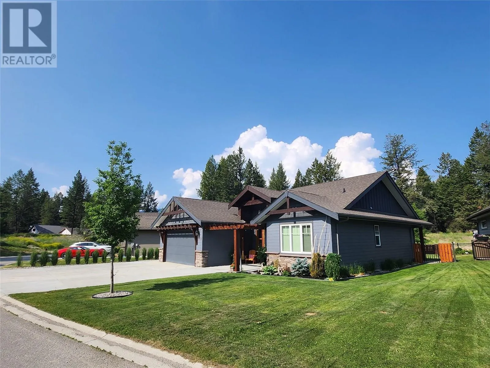 1889 FOXWOOD Trail