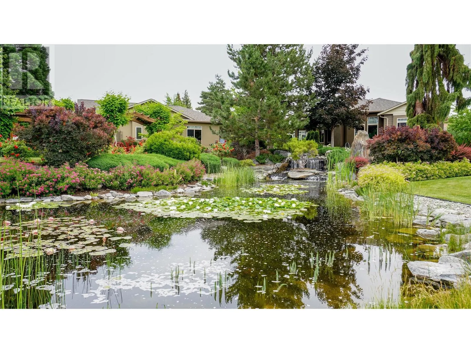 6833 MEADOWS Drive Unit# 7