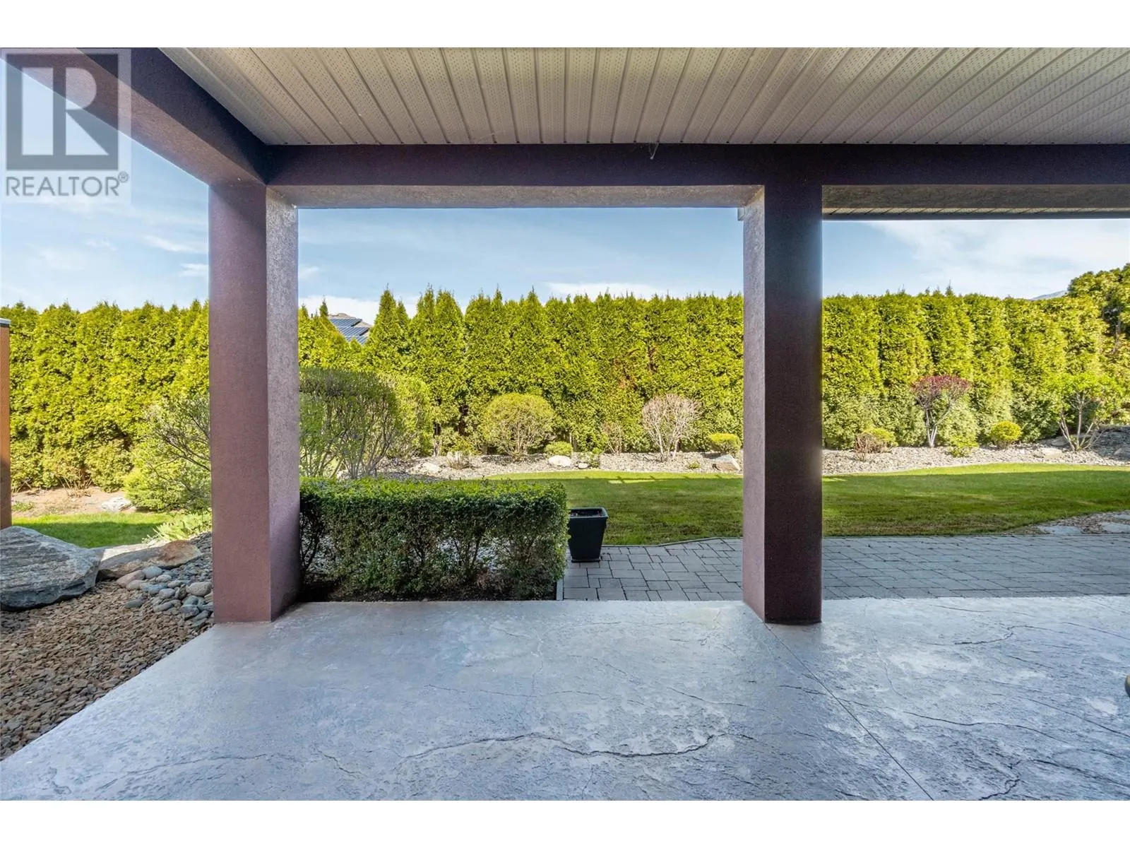 6833 MEADOWS Drive Unit# 7