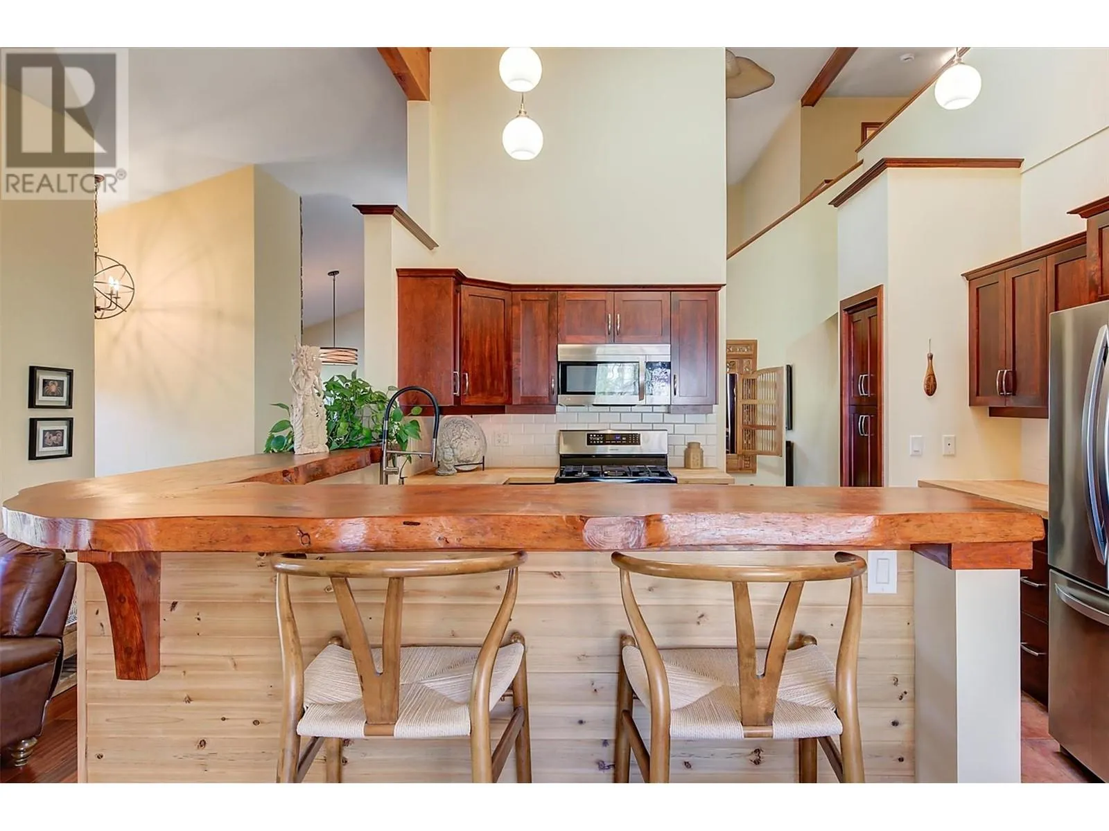 5259 Chute Lake Road