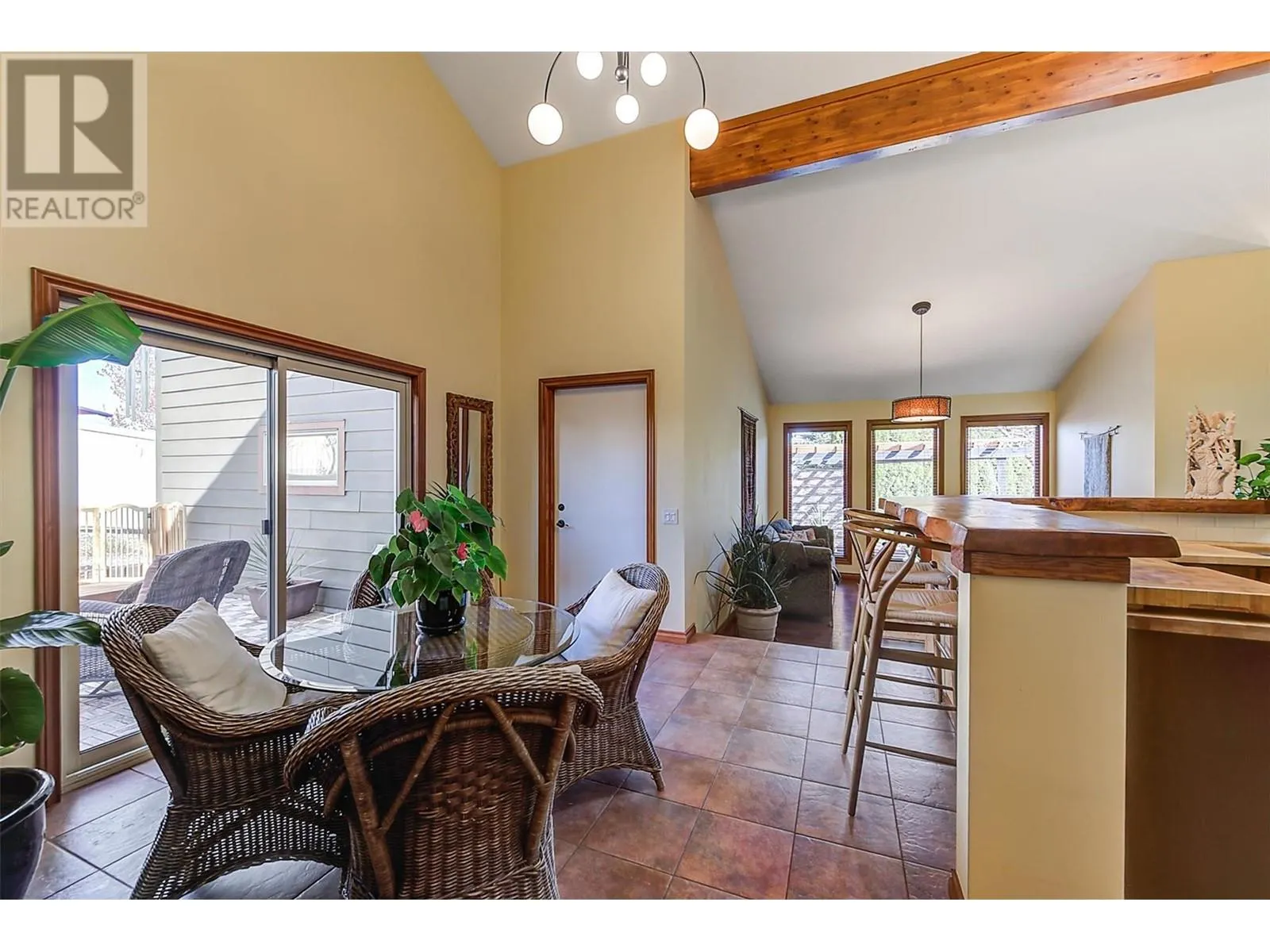 5259 Chute Lake Road