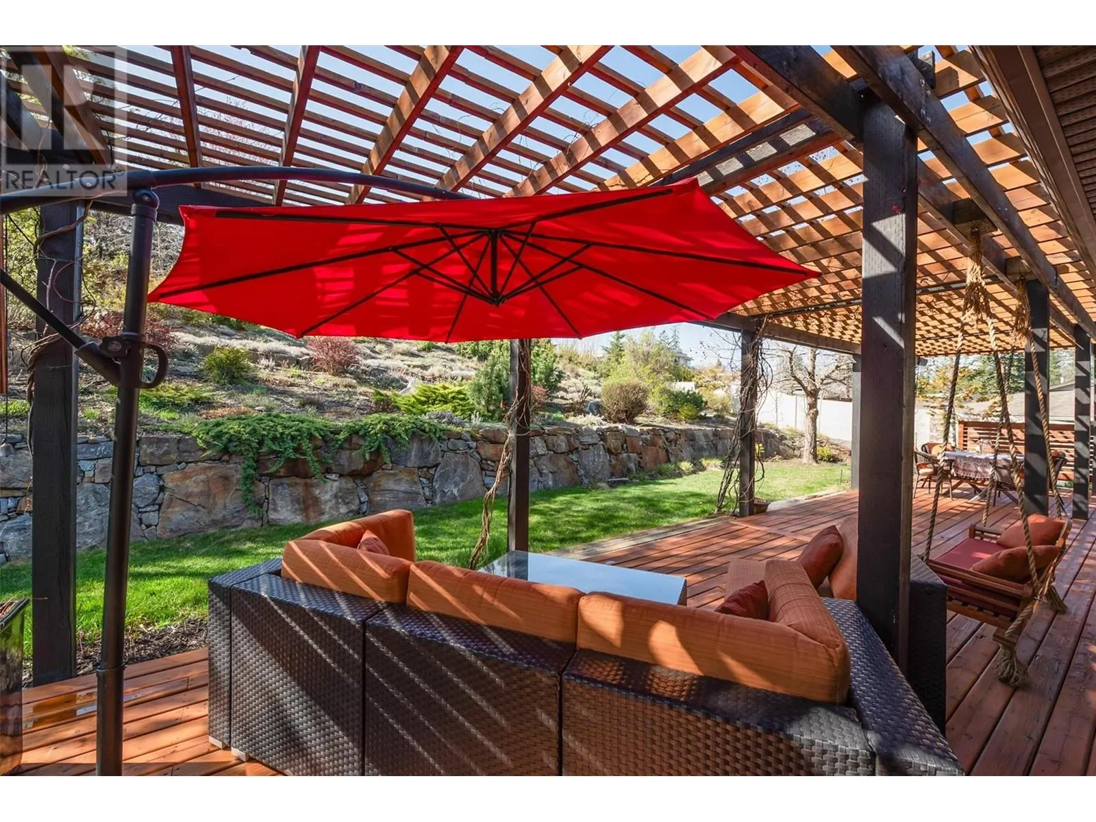 5259 Chute Lake Road