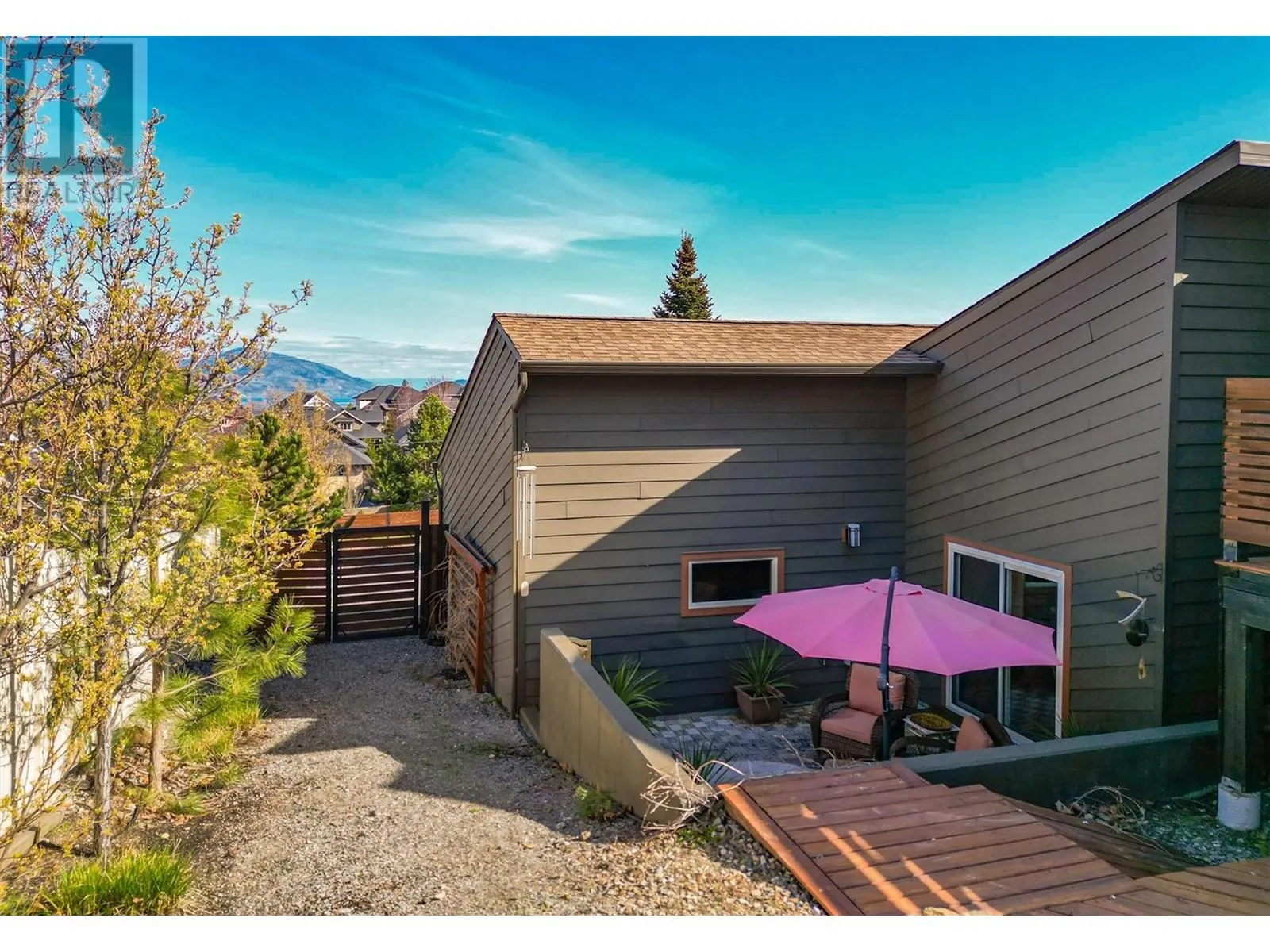 5259 Chute Lake Road