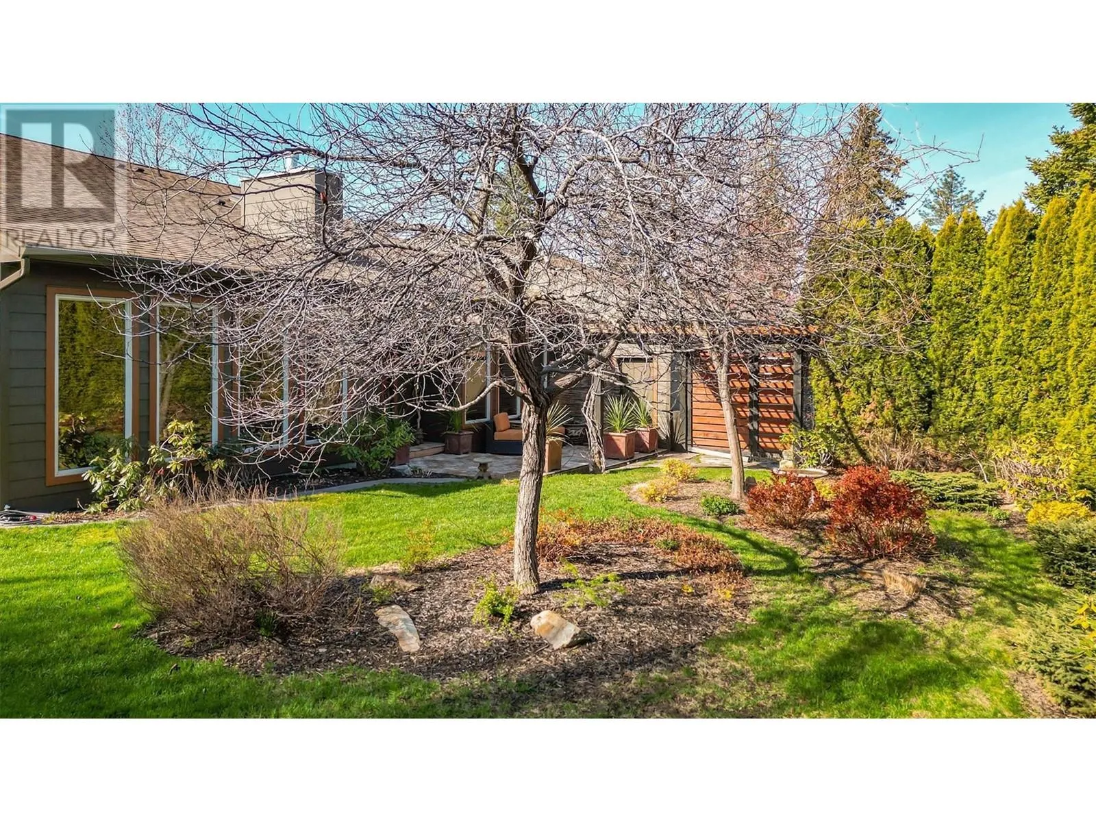 5259 Chute Lake Road