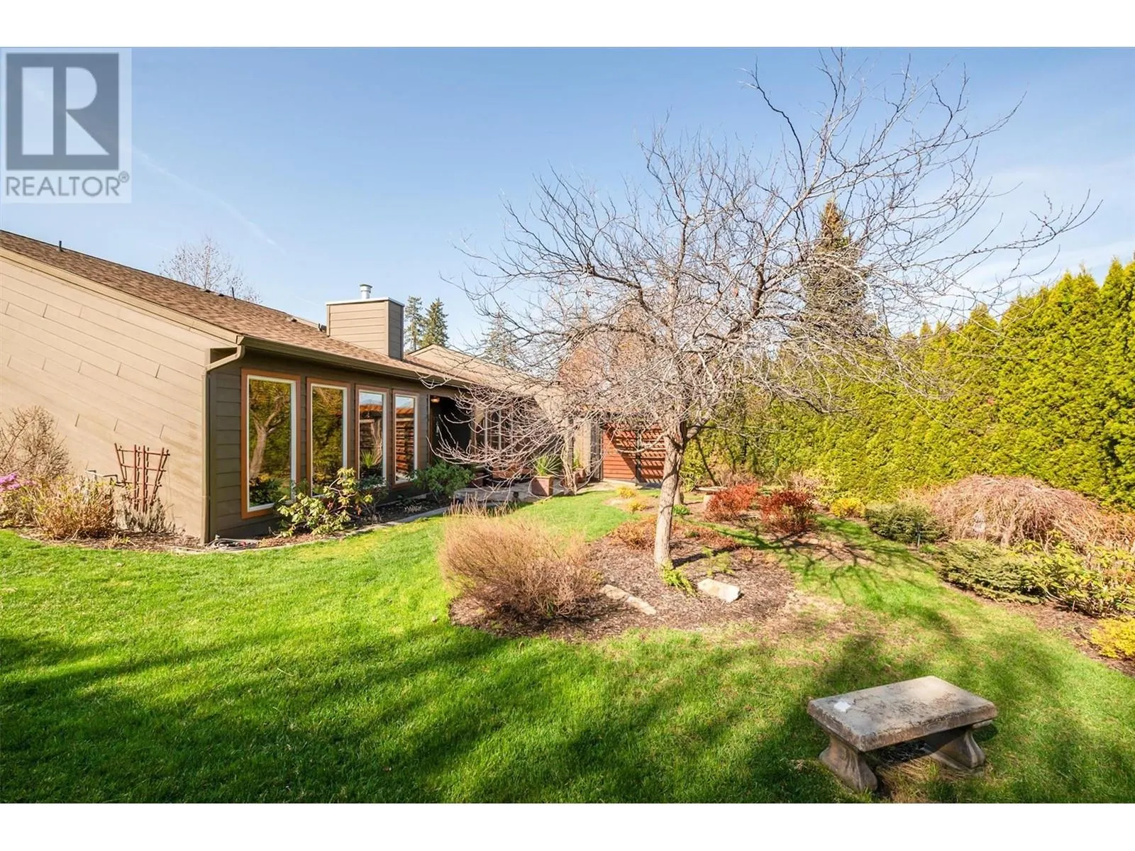 5259 Chute Lake Road