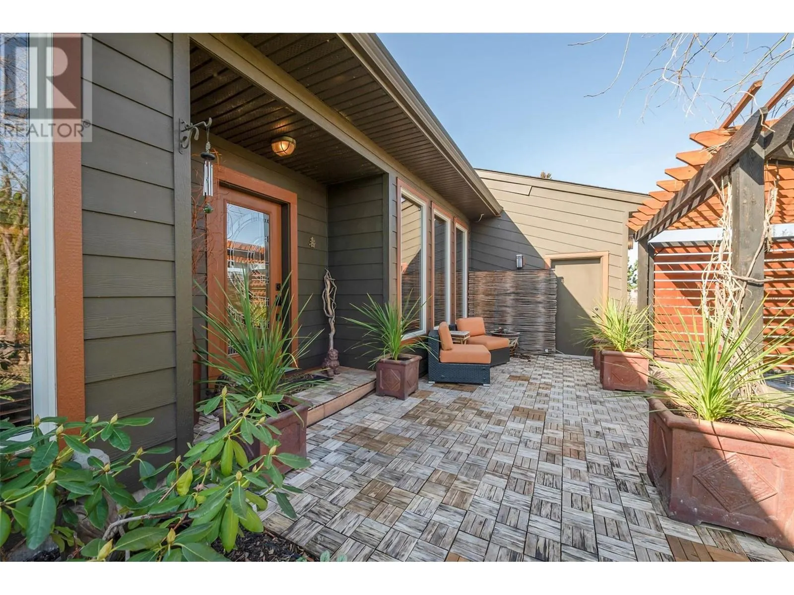 5259 Chute Lake Road