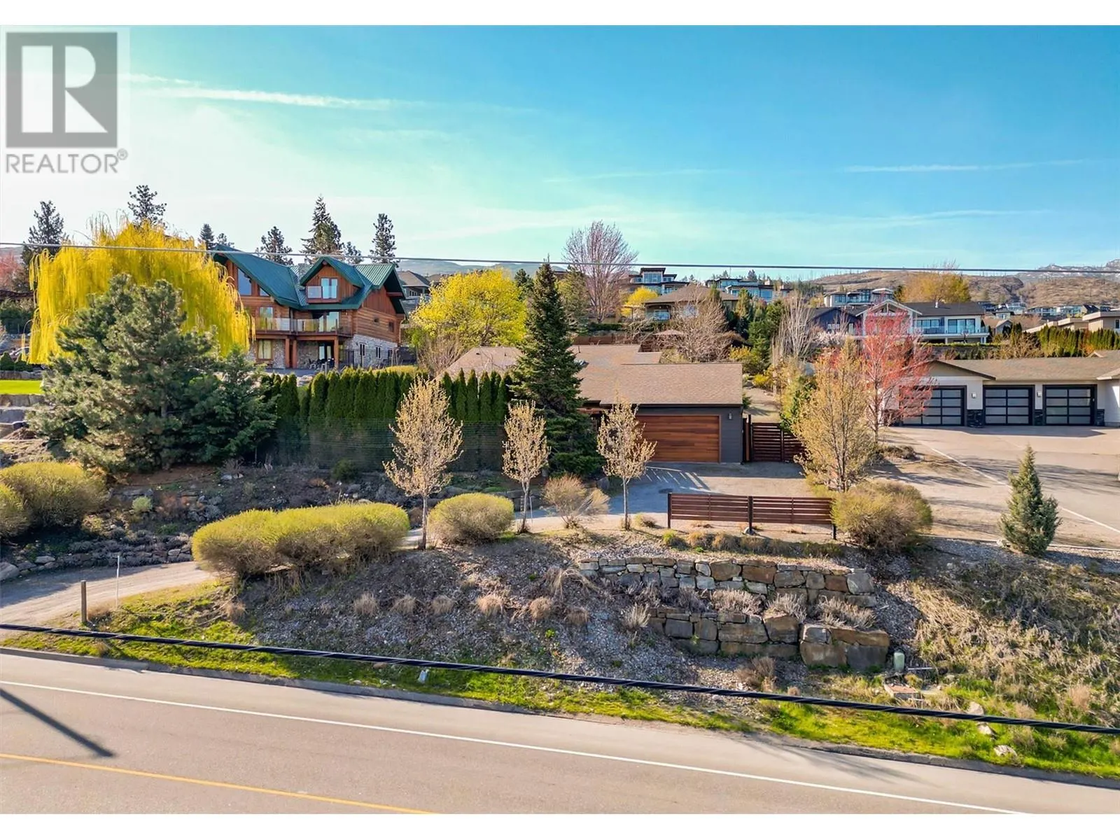 5259 Chute Lake Road