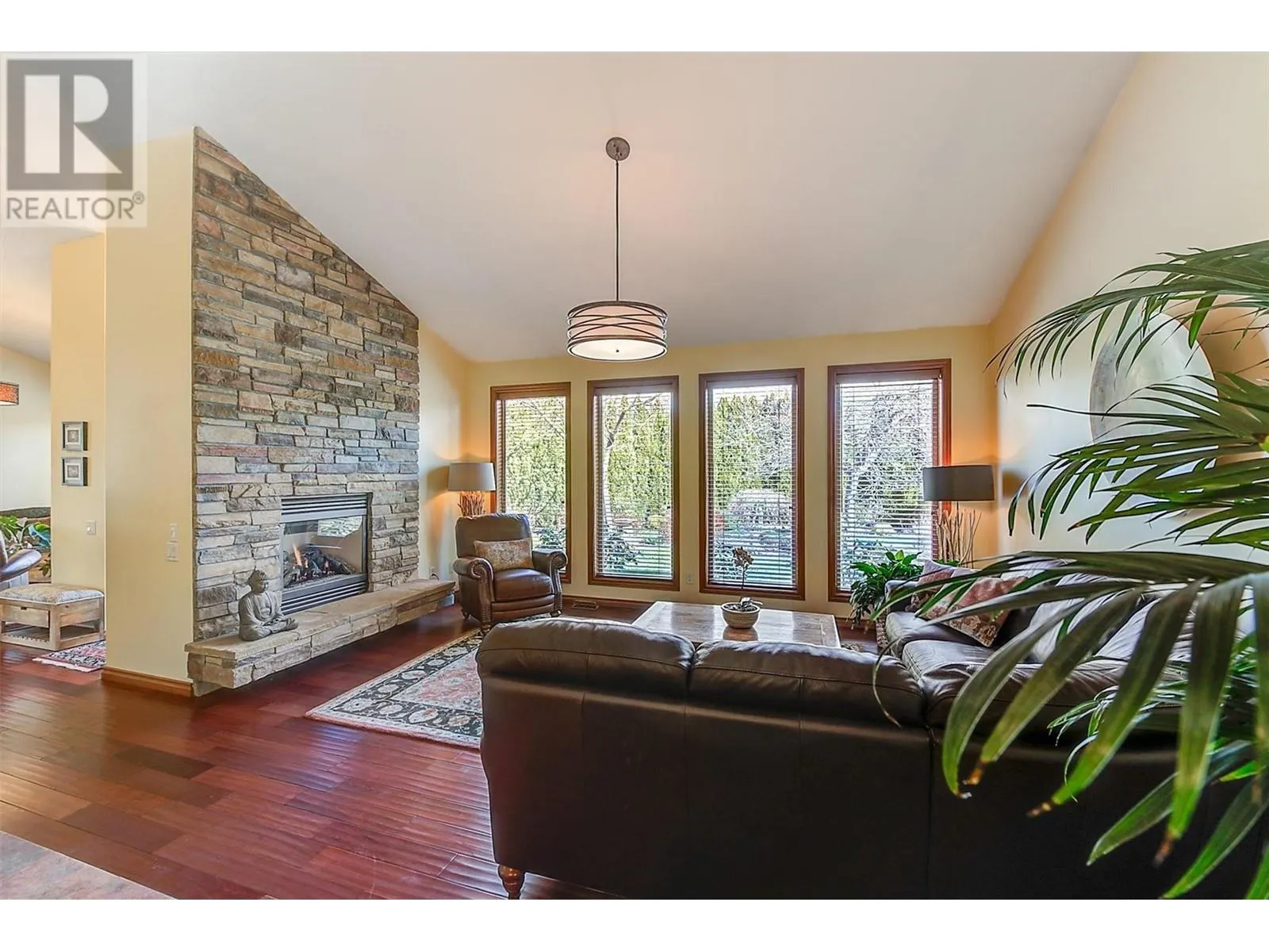 5259 Chute Lake Road
