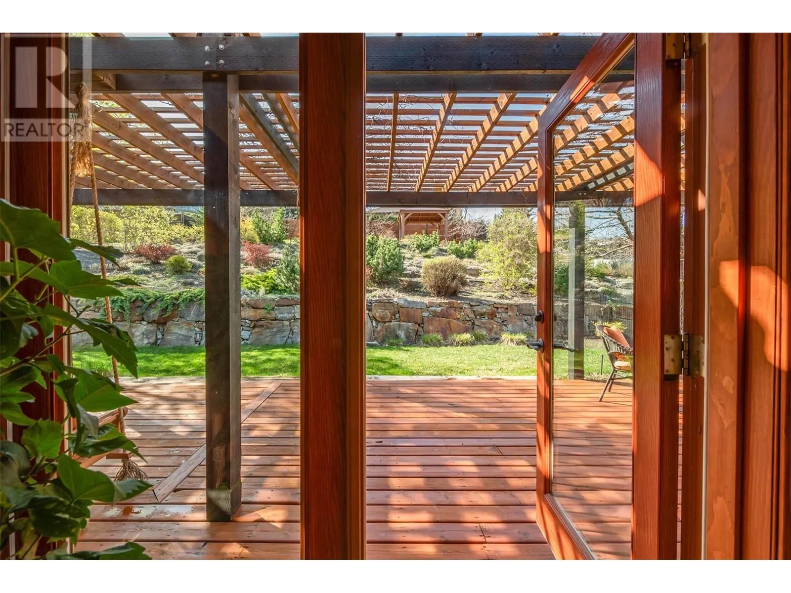 5259 Chute Lake Road
