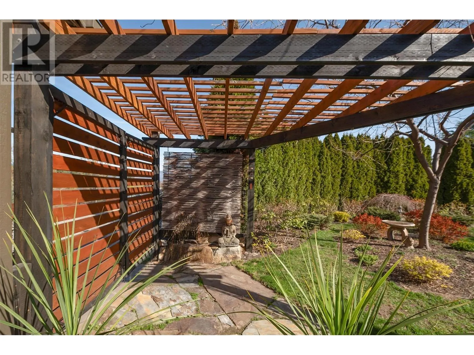 5259 Chute Lake Road