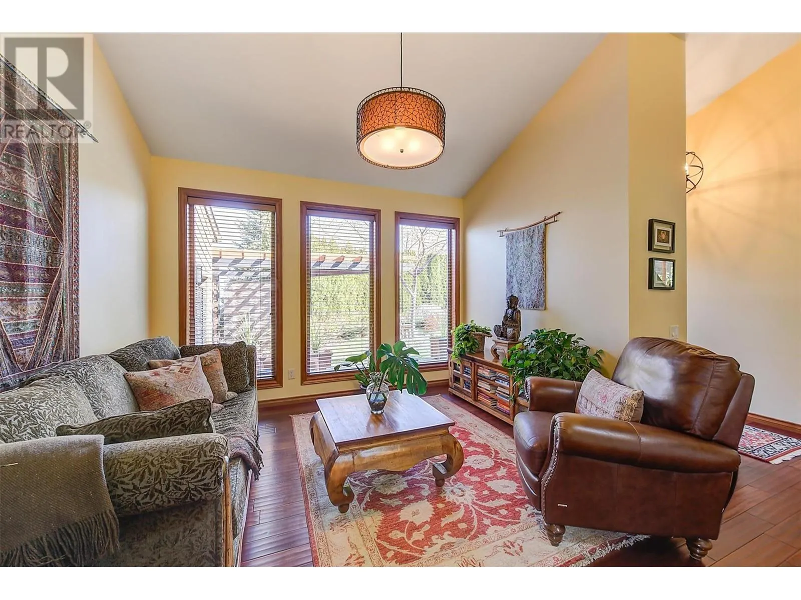 5259 Chute Lake Road