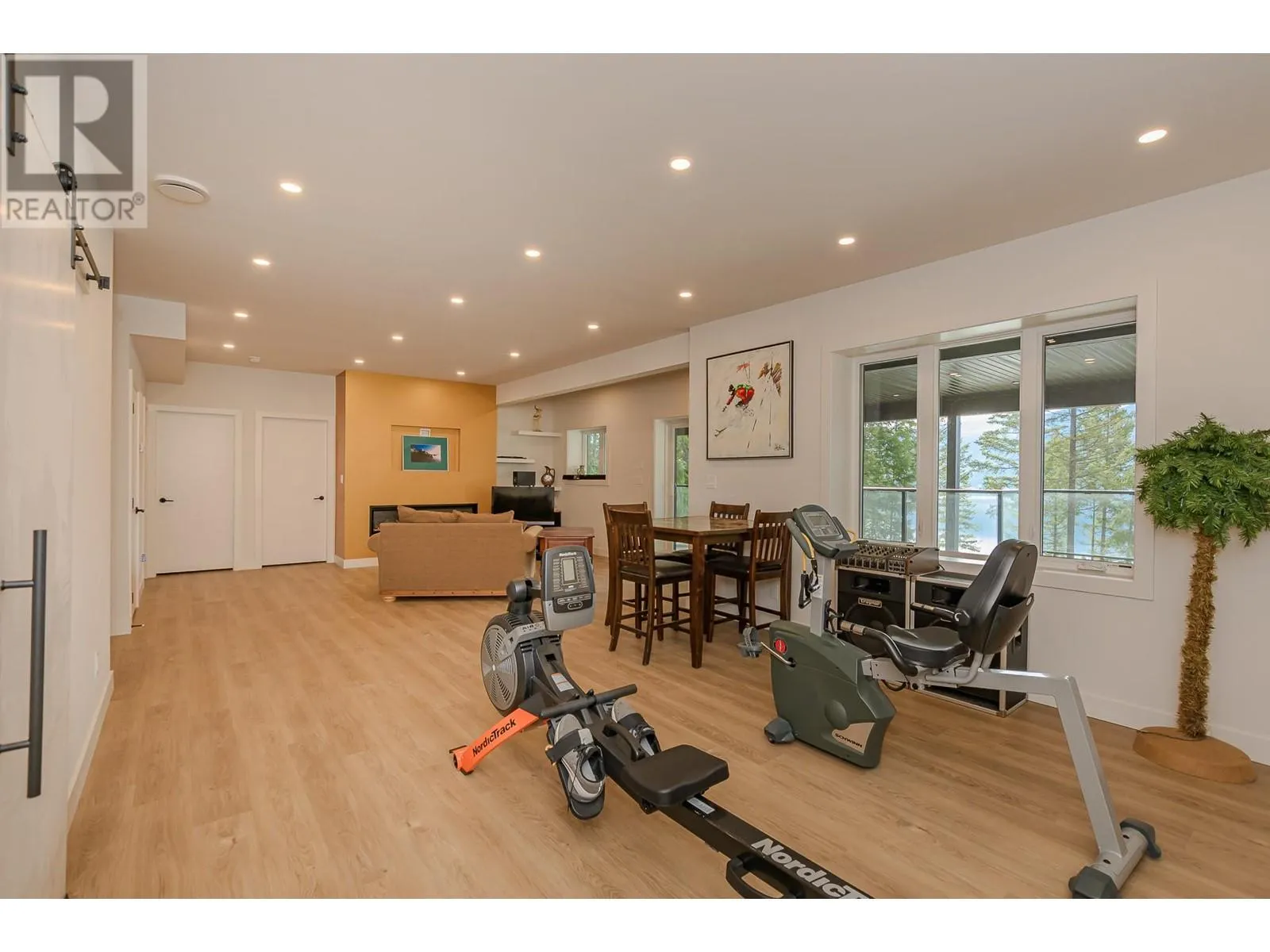 7750 Golf Course Road