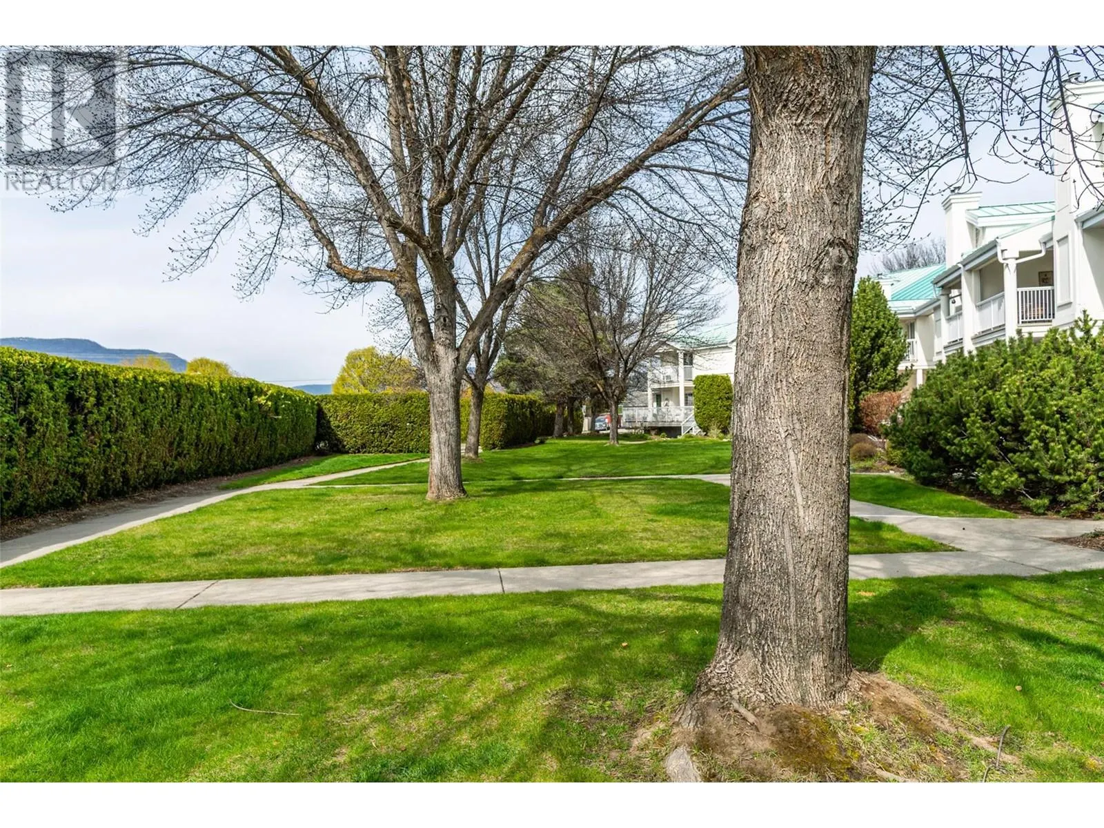 2350 Stillingfleet Road Unit# 216