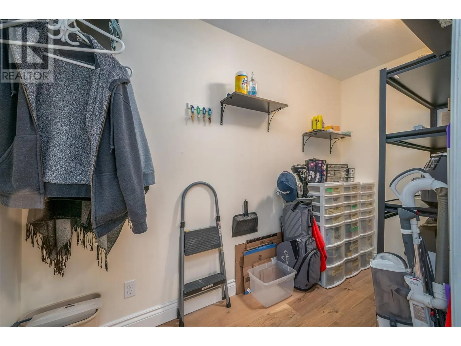 2350 Stillingfleet Road Unit# 216