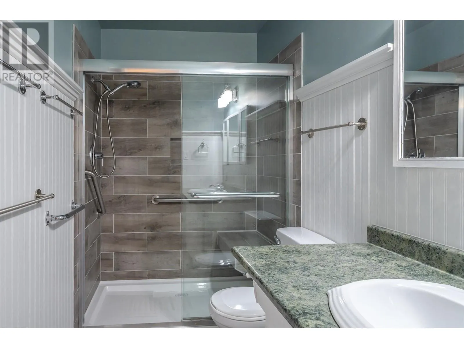 9538 Robson Crescent