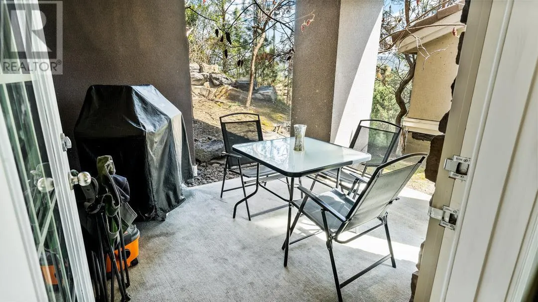 1873 Country Club Drive Unit# 2112