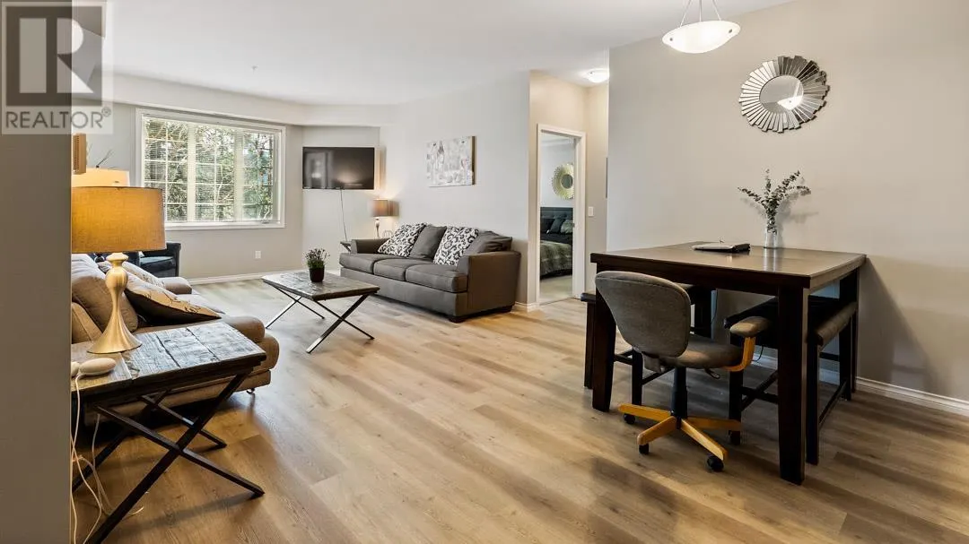 1873 Country Club Drive Unit# 2112