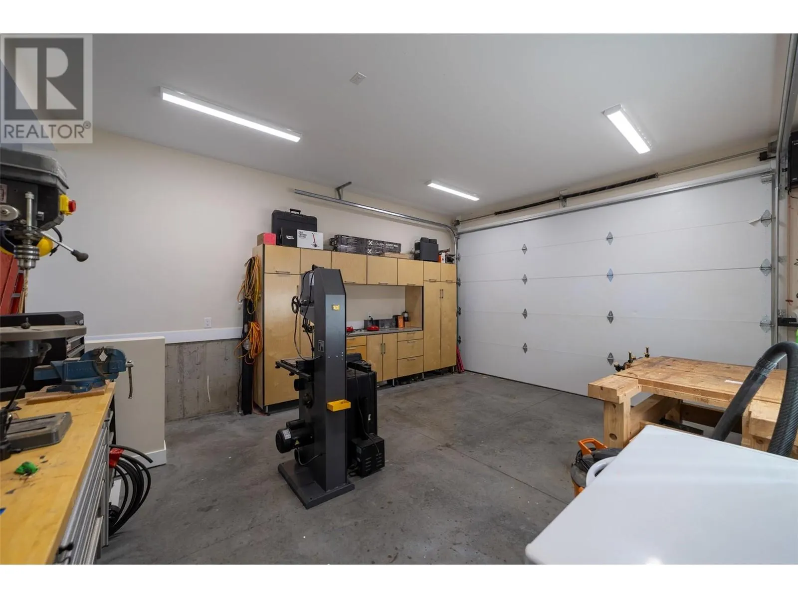 5650 The Edge Place Unit# 105