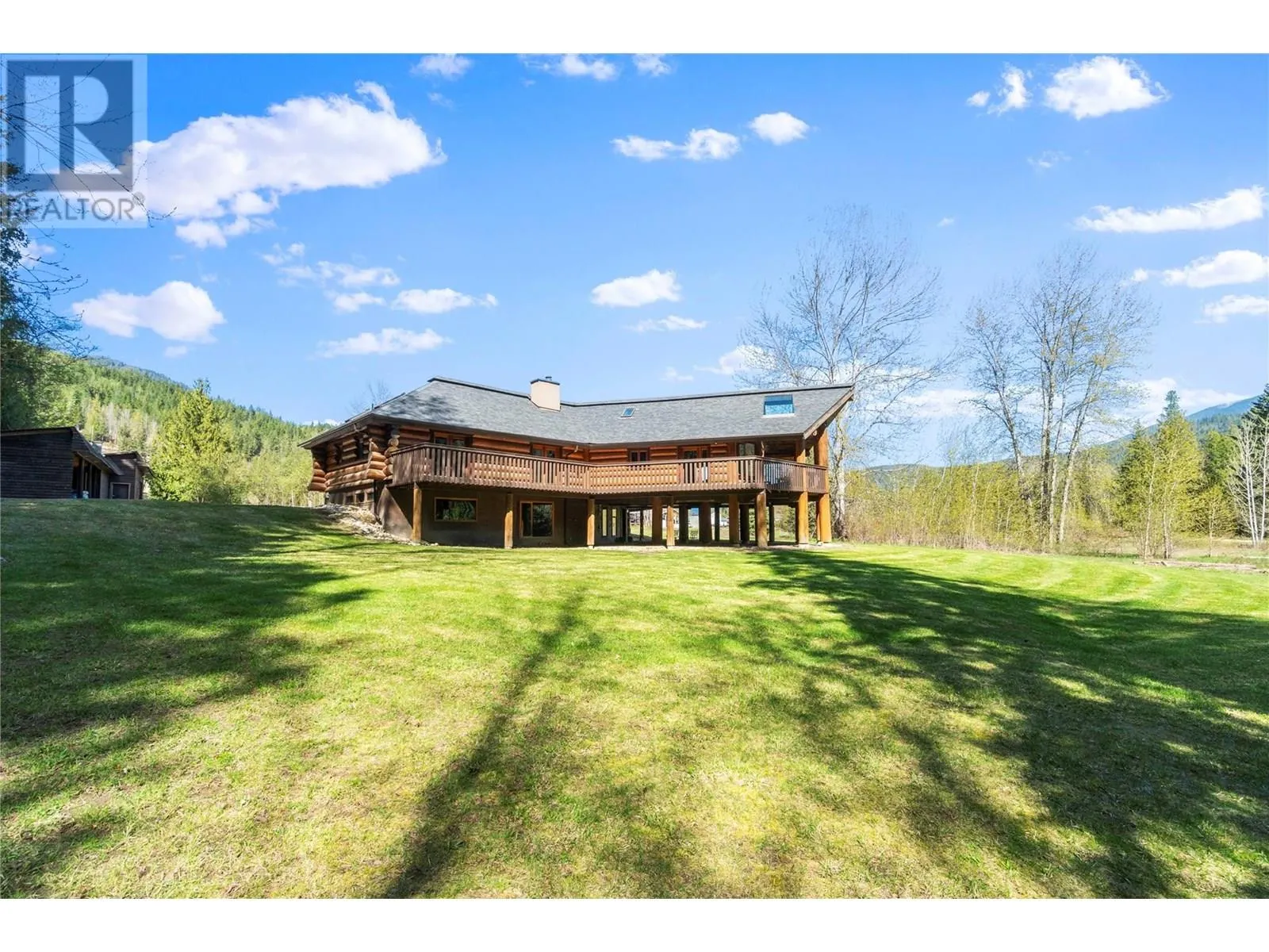 1703 Hillier Road