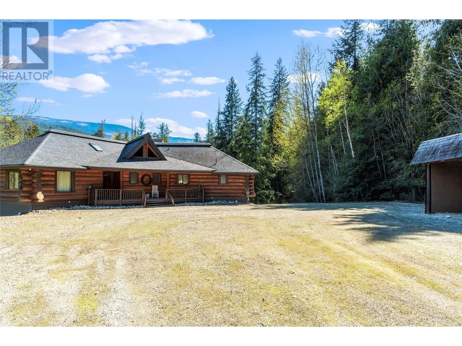 1703 Hillier Road