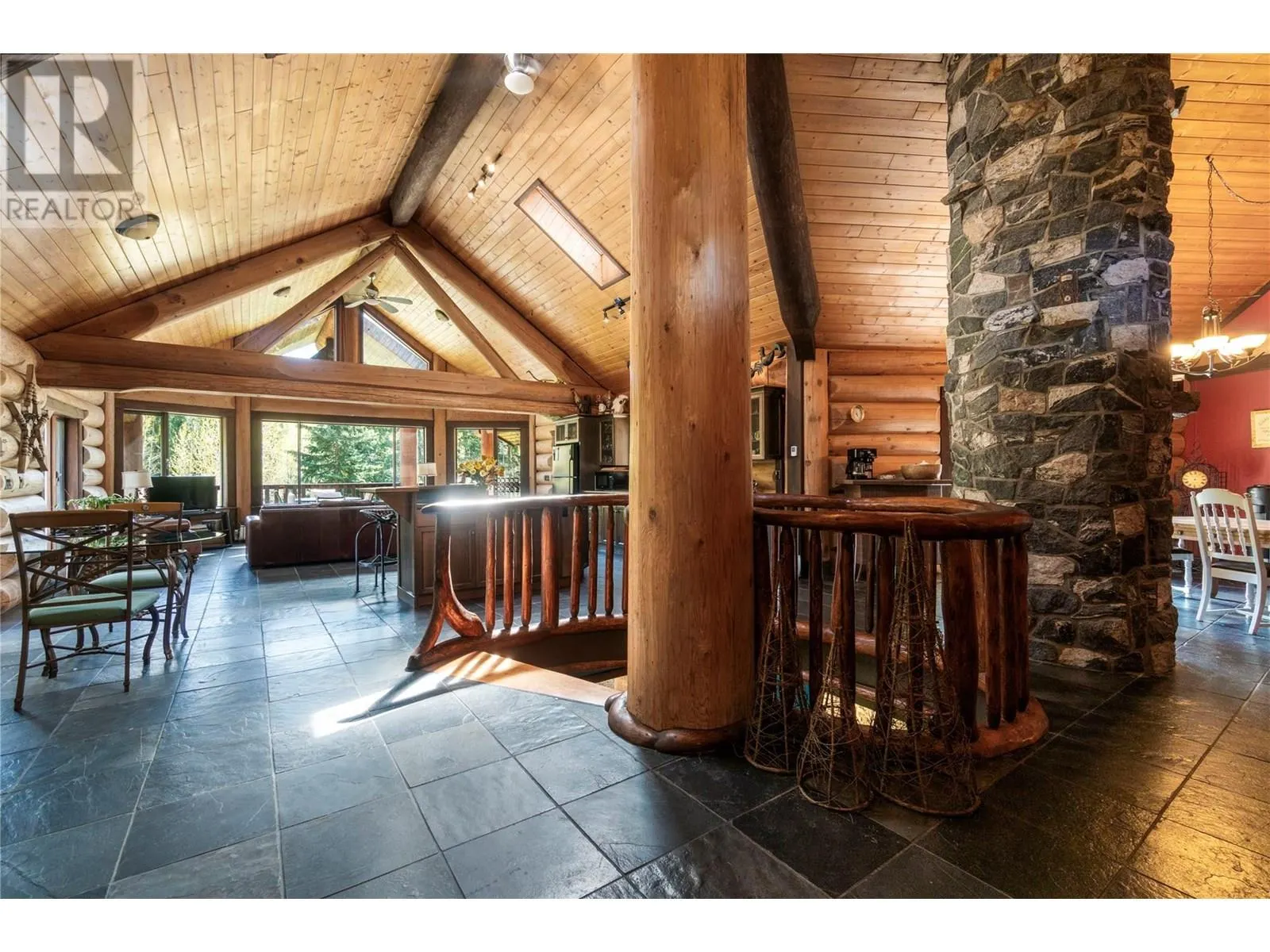 1703 Hillier Road